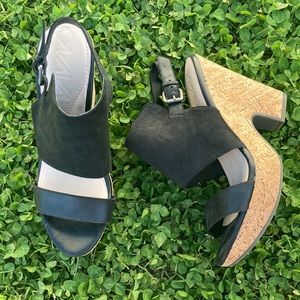 Naya Misty Black Platform Wedge Sandals, size 8